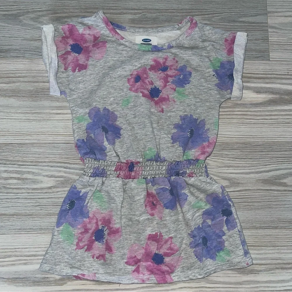 ⭐Old Navy Baby Girls Floral Dress Size 4T⭐